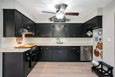 150  Riverside Dr, Racine, WI 53185 - Photo 16