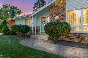 9497 N Maura Ln, Brown Deer, WI 53223 - Photo 2