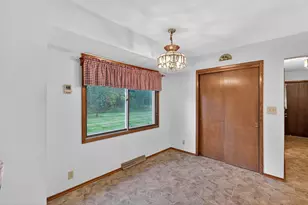 9497 N Maura Ln, Brown Deer, WI 53223 - Photo 16