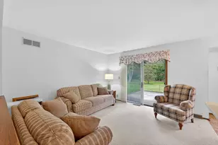 9497 N Maura Ln, Brown Deer, WI 53223 - Photo 8