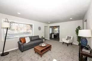 5613 W Congress St, Milwaukee, WI 53218 - Photo 12