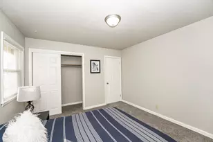 5613 W Congress St, Milwaukee, WI 53218 - Photo 18