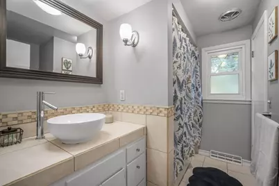 115  Eldorado Dr, Racine, WI 53402 - Photo 14