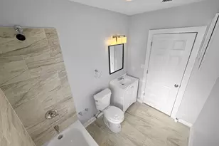 1917 W Atkinson Ave, Milwaukee, WI 53206 - Photo 22