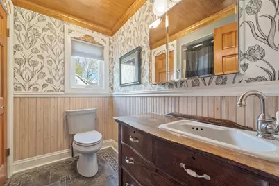 8508  Fox River Rd, Racine, WI 53185 - Photo 36