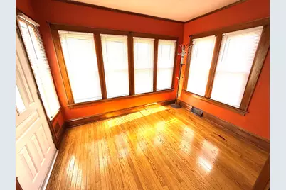 1350 N 55th St, Milwaukee, WI 53208 - Photo 6