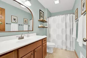 1301 Goldcrest Ct, West Bend, WI 53095 - Photo 14