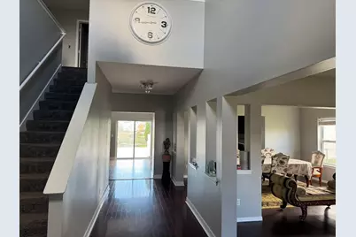 3839  Blossom Dr, Racine, WI 53406 - Photo 10