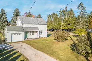 143 E Church St, Mishicot, WI 54228 - Photo 18