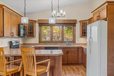 W142S7571  Freedom Ave, Muskego, WI 53150 - Photo 6