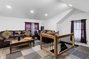 5549 N 33rd St, Milwaukee, WI 53209 - Photo 24