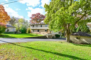 5812 N River Bay Rd, Racine, WI 53185 - Photo 32