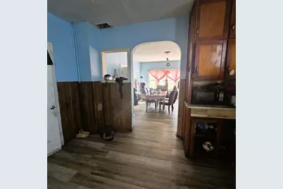 2335 S 7th St, Milwaukee, WI 53215 - Photo 12