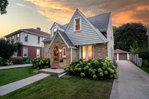 2938 N 70th St, Milwaukee, WI 53210 - Photo 2