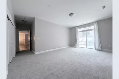 1925 N Water St #100, Milwaukee, WI 53202 - Photo 12