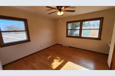 12720 W Verona Dr, New Berlin, WI 53151 - Photo 20