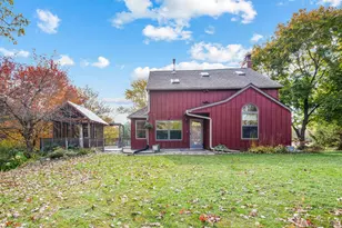 215 Criglas Rd, Wales, WI 53183 - Photo 6