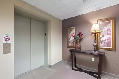 1120 E Parkway Ave, Oshkosh, WI 54901 - Photo 54