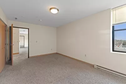 1120 E Parkway Ave, Oshkosh, WI 54901 - Photo 32