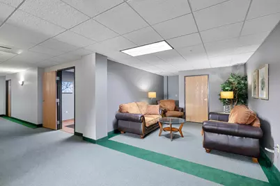 1120 E Parkway Ave, Oshkosh, WI 54901 - Photo 4