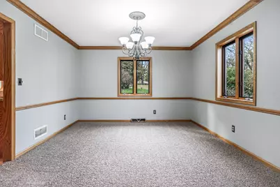 1617  Arapaho Ave, Grafton, WI 53024 - Photo 6