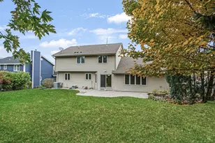 1617 Arapaho Ave, Grafton, WI 53024 - Photo 26