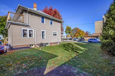 621  Marshall St, Manitowoc, WI 54220 - Photo 18