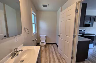 3415 N 2nd St, Milwaukee, WI 53212 - Photo 16