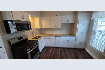 1546  Hayes Ave, Racine, WI 53405 - Photo 8