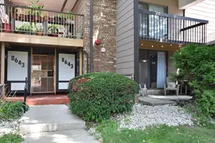 8643 N Servite Dr, Milwaukee, WI 53223 - Photo 14