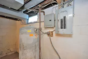 2365 N Calhoun Rd, Brookfield, WI 53005 - Photo 28