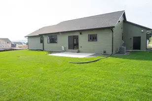 347 Southern Dr, Holmen, WI 54636 - Photo 24