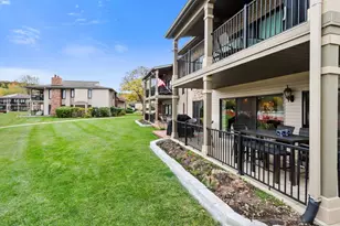 12 Abbey Villa Cir, Fontana, WI 53125 - Photo 20