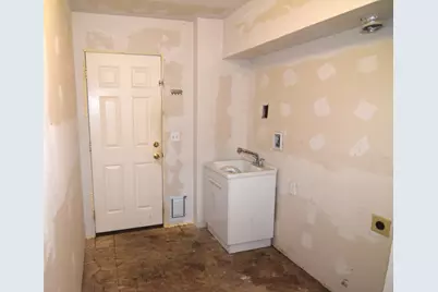 414 S Montgomery St, Watertown, WI 53094 - Photo 16