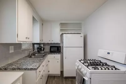 5601  44th Ave, Kenosha, WI 53144 - Photo 12
