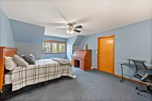 1319 Creekside Ct, Grafton, WI 53024 - Photo 36