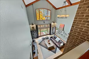 1319 Creekside Ct, Grafton, WI 53024 - Photo 32