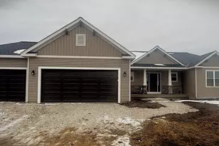782 Golf Dr, Jefferson, WI 53549 - Photo 1