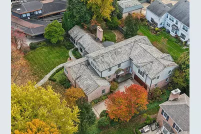 5969 N Shore Dr, Whitefish Bay, WI 53217 - Photo 4