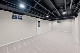 W204N9269 Lannon Rd, Menomonee Falls, WI 53051 - Photo 34