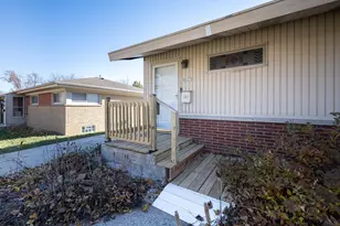 8627 W Ruby Ave, Milwaukee, WI 53225 - Photo 32