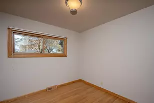8627 W Ruby Ave, Milwaukee, WI 53225 - Photo 10