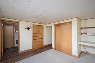 8627 W Ruby Ave, Milwaukee, WI 53225 - Photo 12