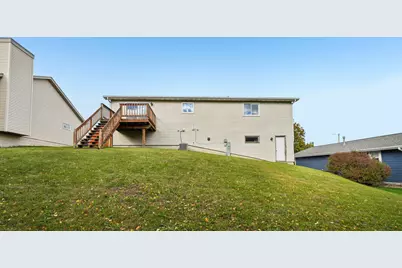 3315  Windsor Pl, West Bend, WI 53090 - Photo 38