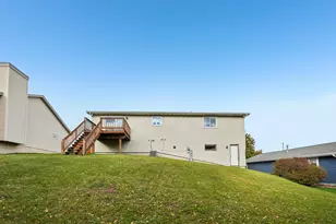 3315 Windsor Pl, West Bend, WI 53090 - Photo 38