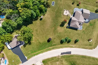 W232S8430  Rosemary Dr, Big Bend, WI 53103 - Photo 4