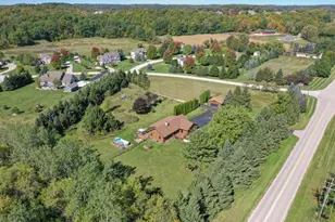 231 Scenic Rd, Richfield, WI 53017 - Photo 22