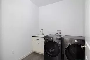 1132 Bridger Dr, Holmen, WI 54636 - Photo 14