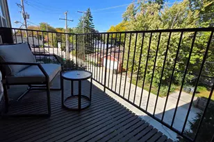 10900 W Bluemound Rd, Wauwatosa, WI 53226 - Photo 16