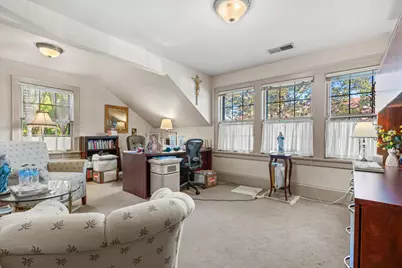 2281 N Swan Blvd, Wauwatosa, WI 53226 - Photo 14